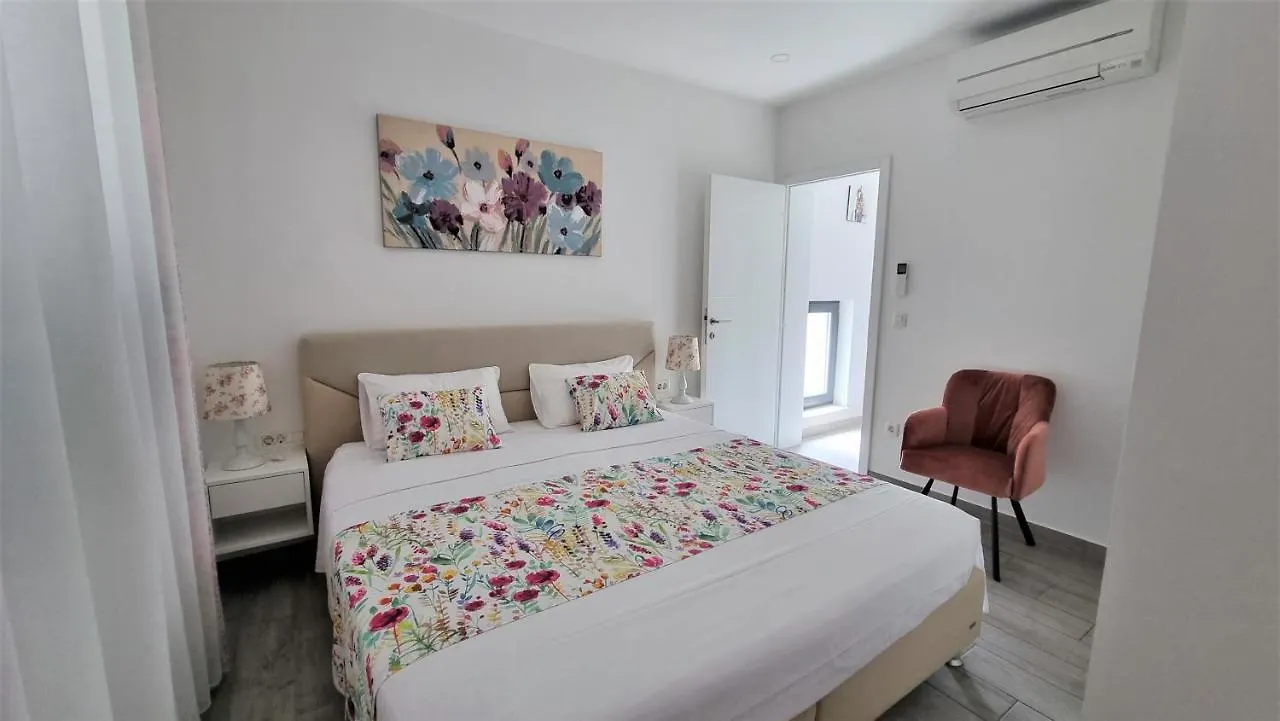Villa Karukera - Private Pool - Sea View Rovanjska 0*,  Croatia